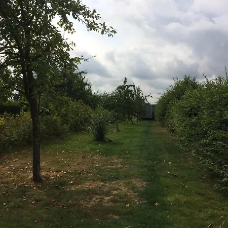 La Roulotte Du Domaine Du Bois De Graux * Lesve